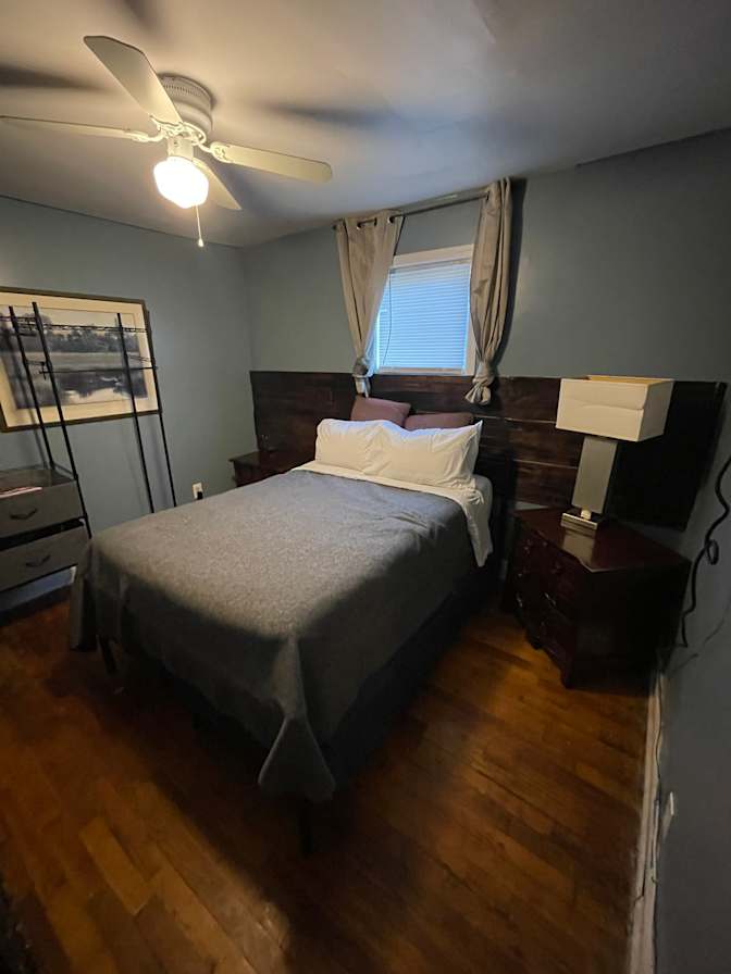 Shak's room