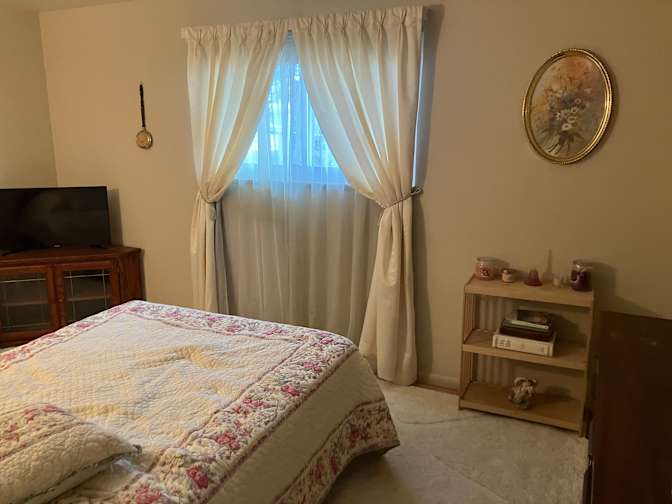 Stephanie's room