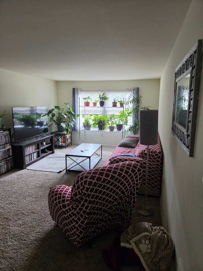 Lee Kinard's room
