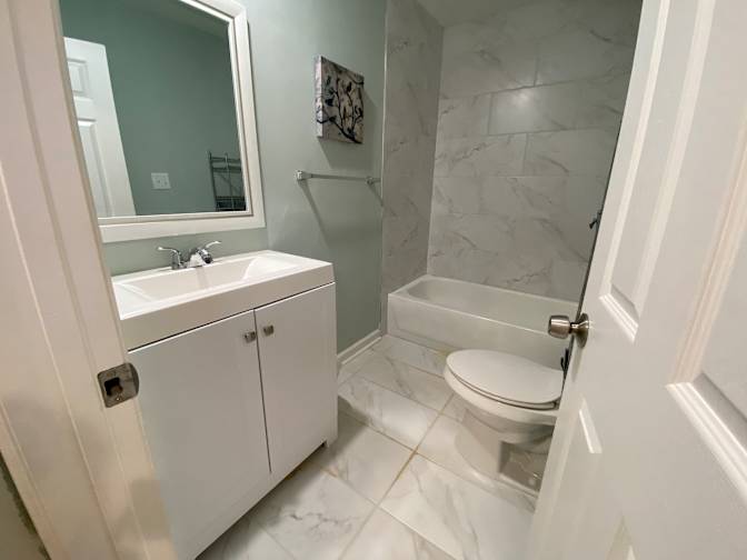 Alcove Rooms's room