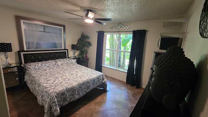 Sam's room