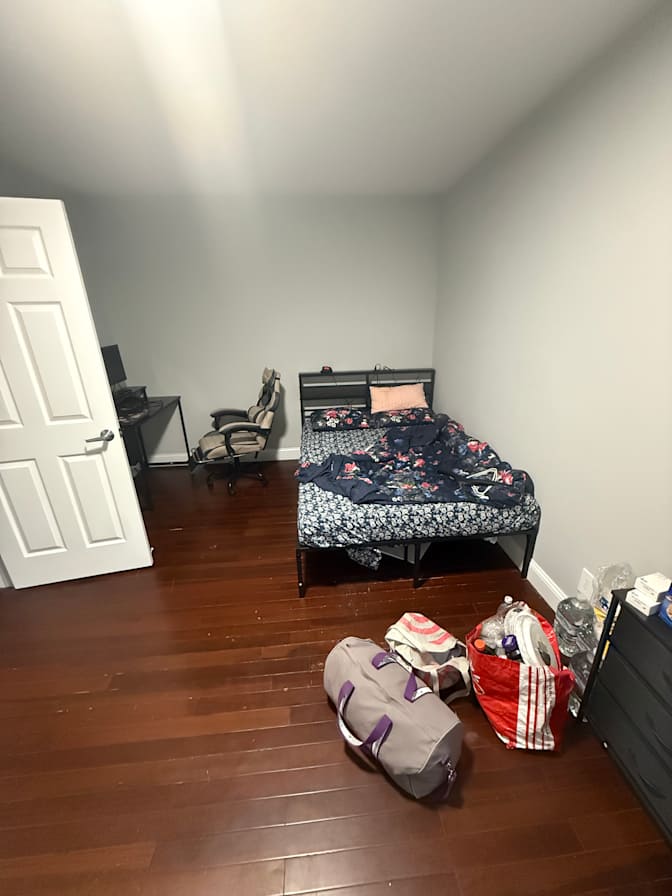 Chapal's room