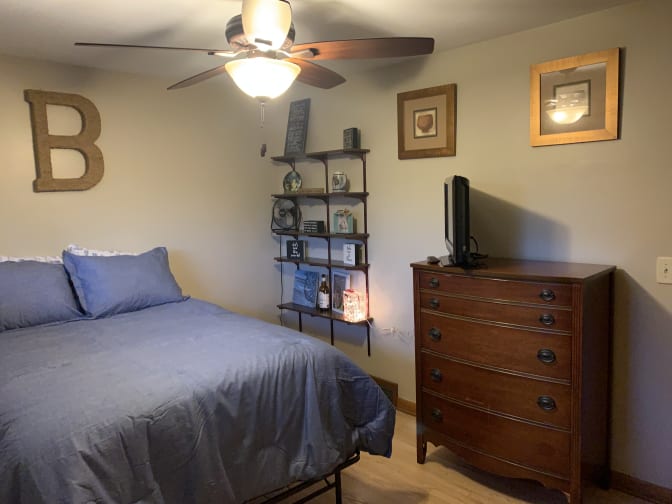 Jill's room