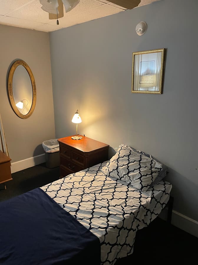 Thomas's room