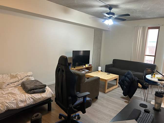Archit Chanana's room