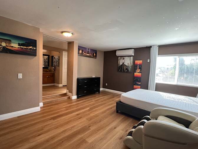 Faye's room
