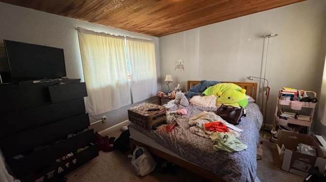 mike's room