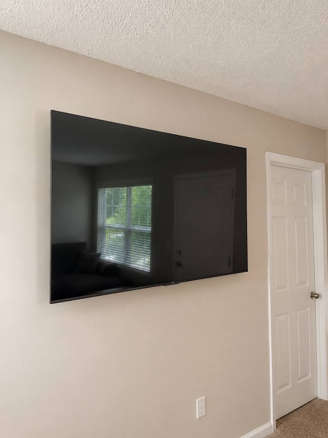 Dee's room