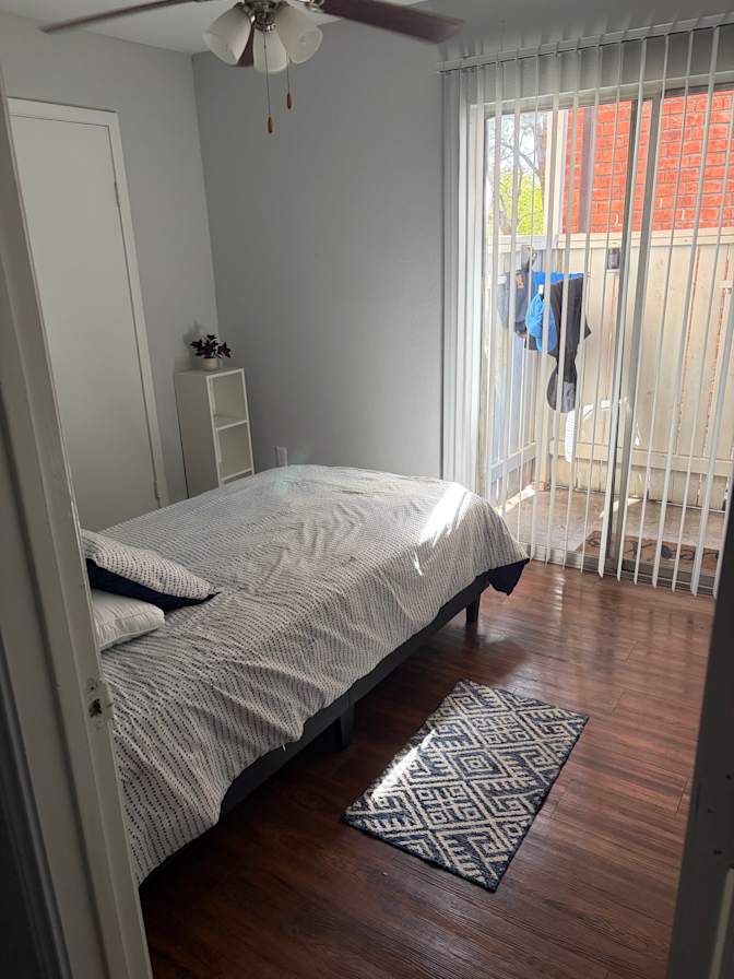 Felix's room