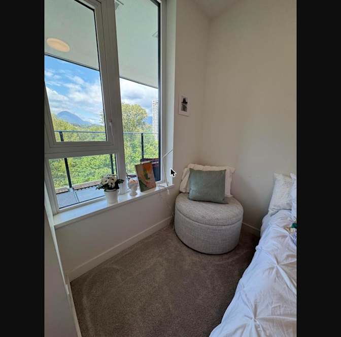 Van House's room