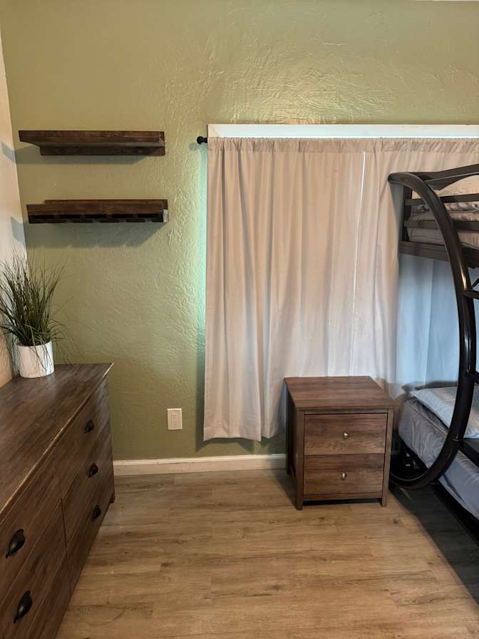 NIcole's room
