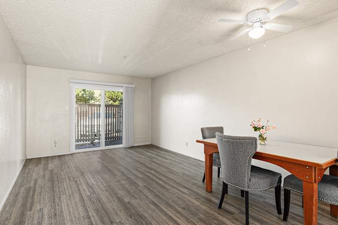 Allegro Apartments's room