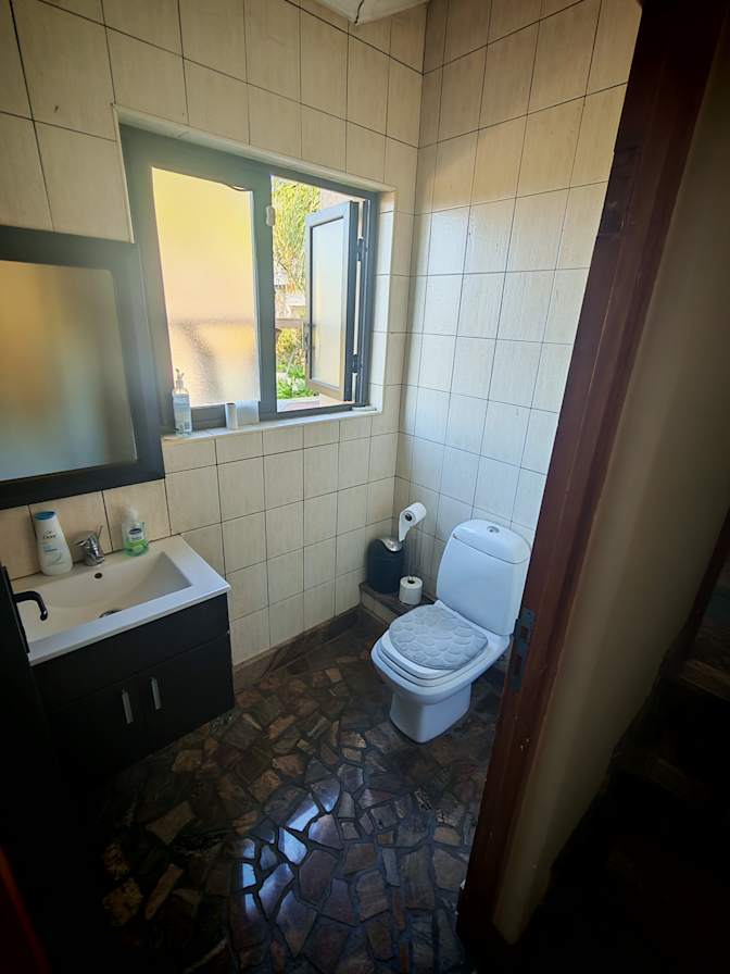 MS VINETTE JOOSTE's room