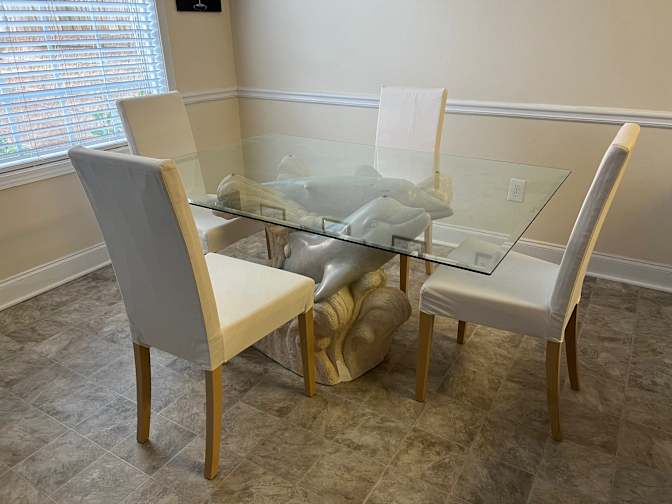 Alcove Rooms's room