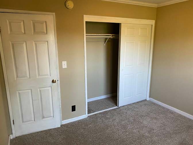 Ry Shirley's room