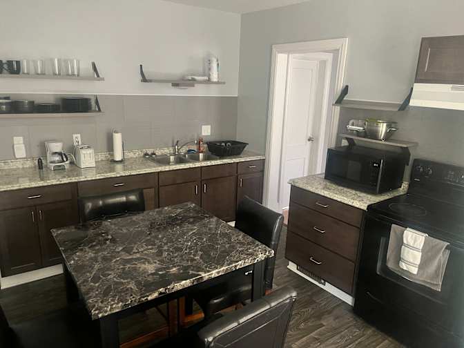RL Homes's room