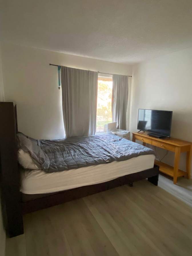 Erik's room