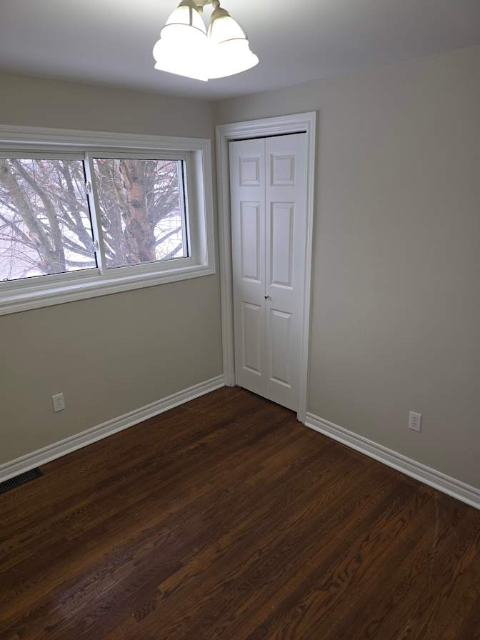Alex Greaves's room