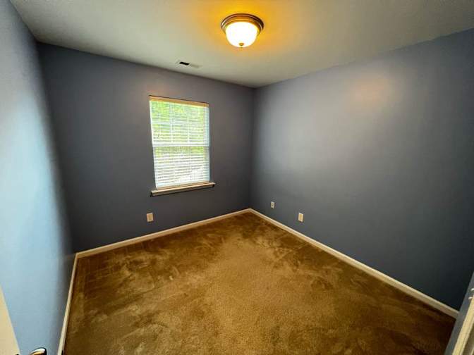 Alcove Rooms's room