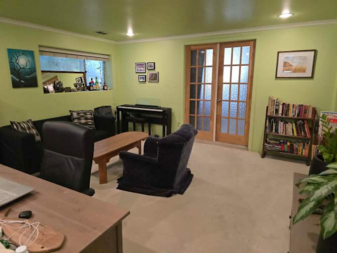 Tony's room