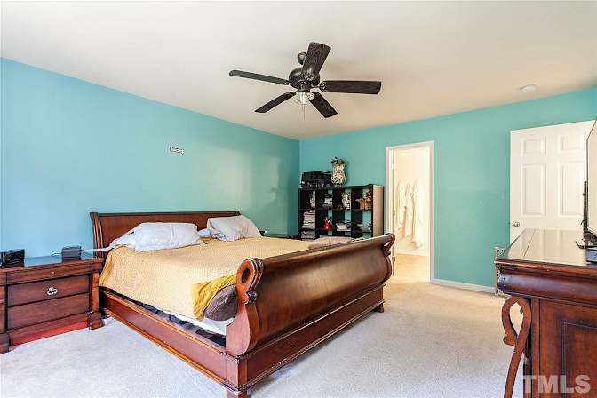 Alcove Rooms's room