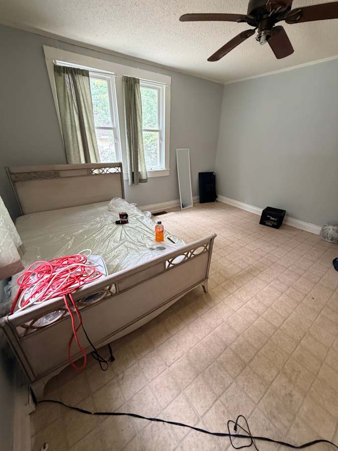 Chandra Reid's room