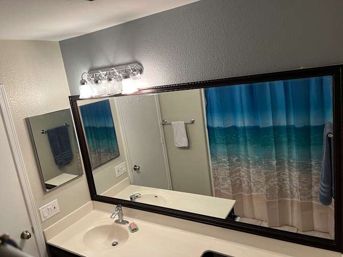Holly's room