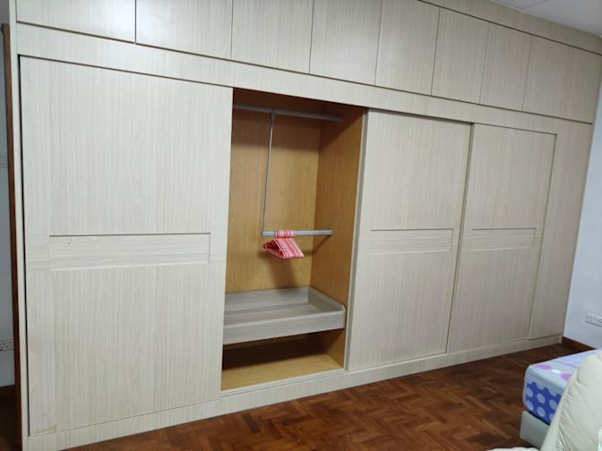 P's room