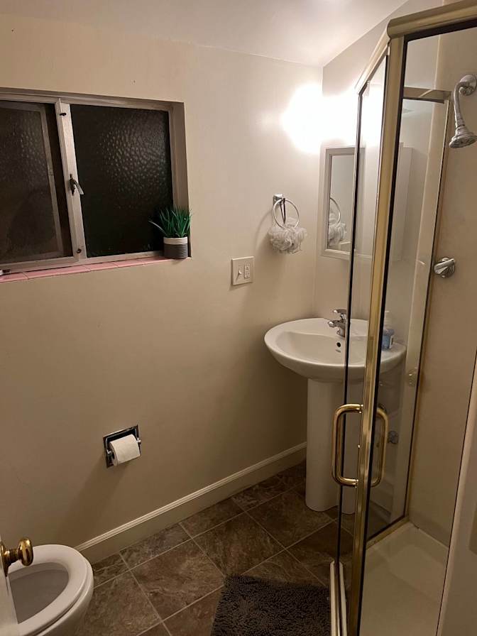 Julia Va's room