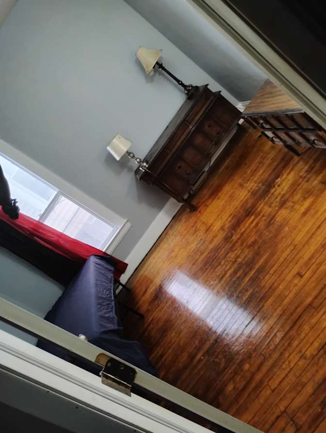 Gala's room