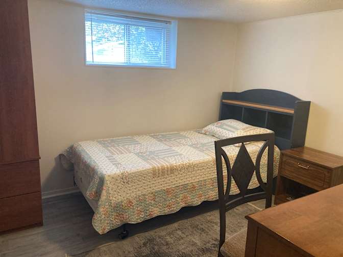 Semra's room