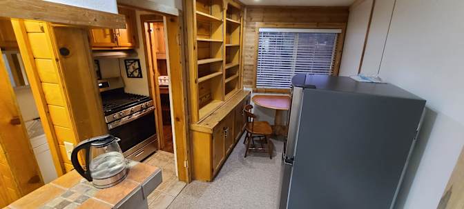Rancho C's room