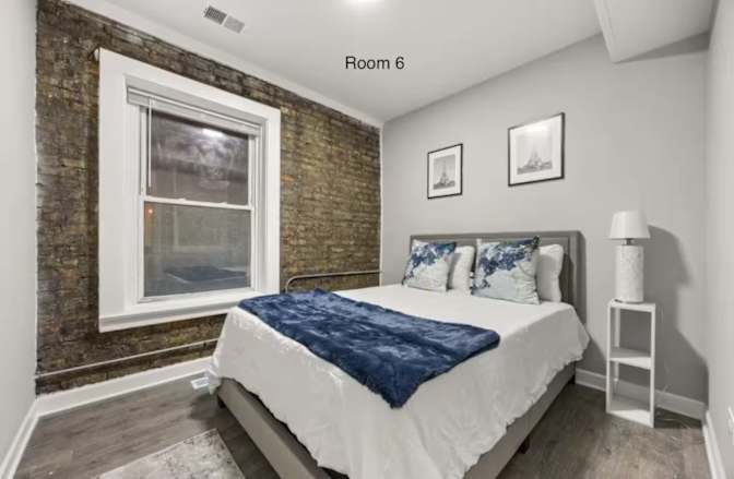 Sam's Company Holdings's room