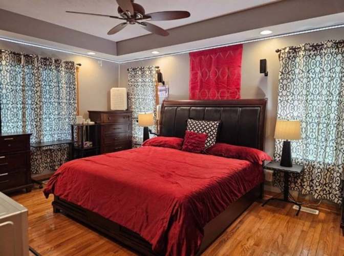 Lisa's room