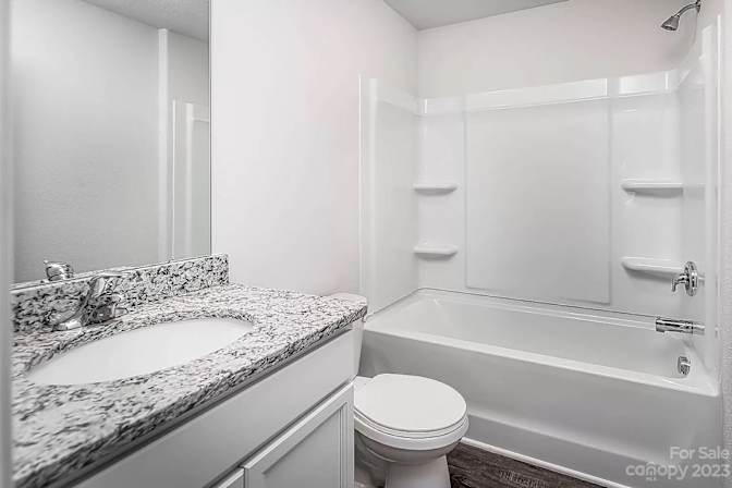 Alcove Rooms's room