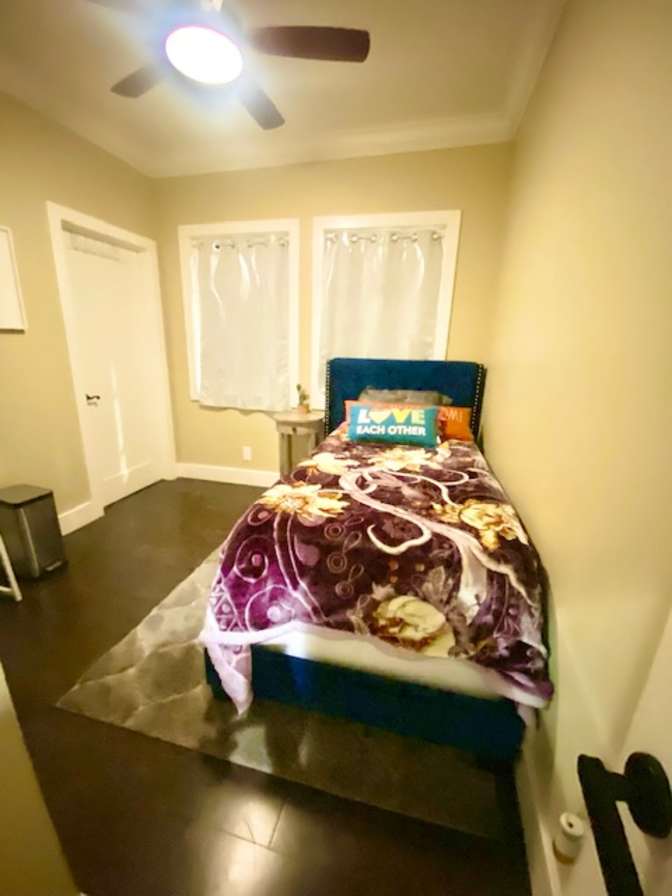 Kal's room