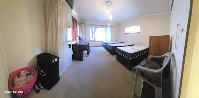 KG & Lisa's room