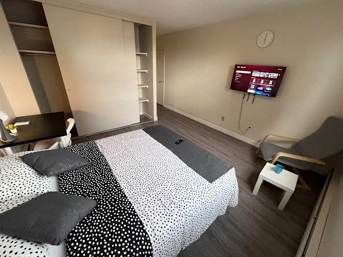 Genesis's room