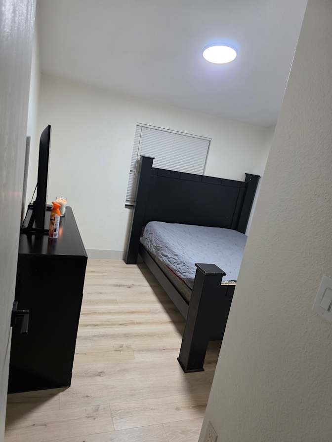 Kiana's room