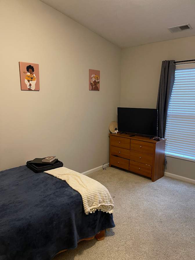 Nicole's room