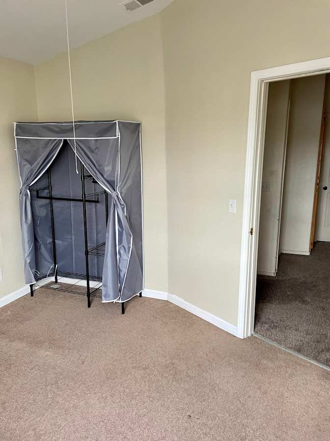 Tara's room