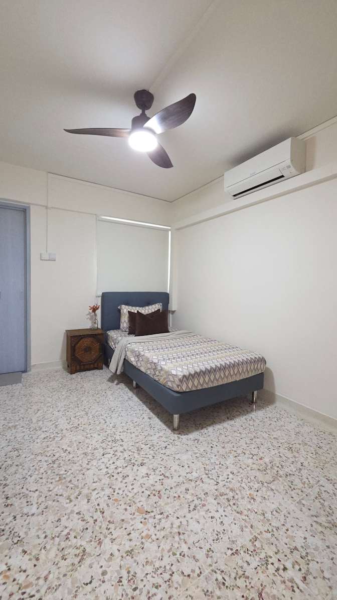 San's room