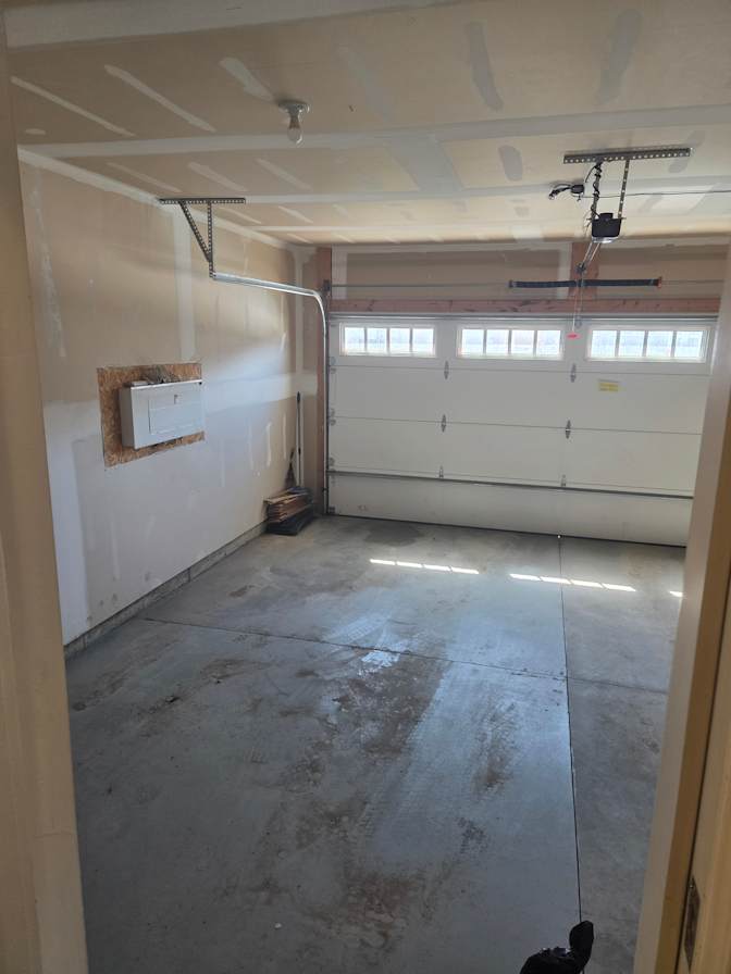 Laju Ejutemieden's room