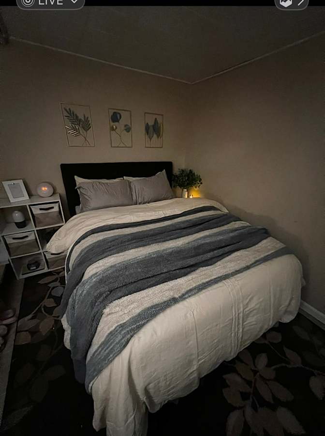 Melissa's room