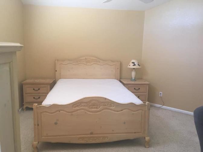 Donna's room