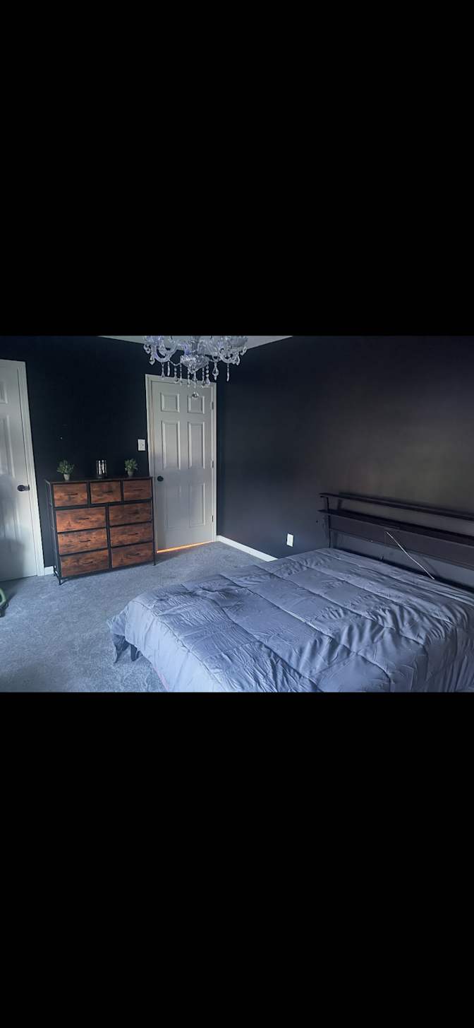 Lorena's room