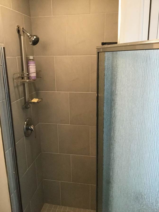 Cléo and Carl's room