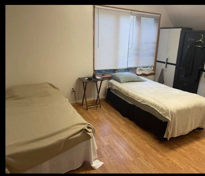 KYLE's room