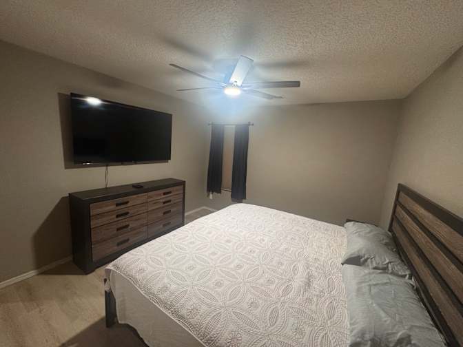 Mindy's room