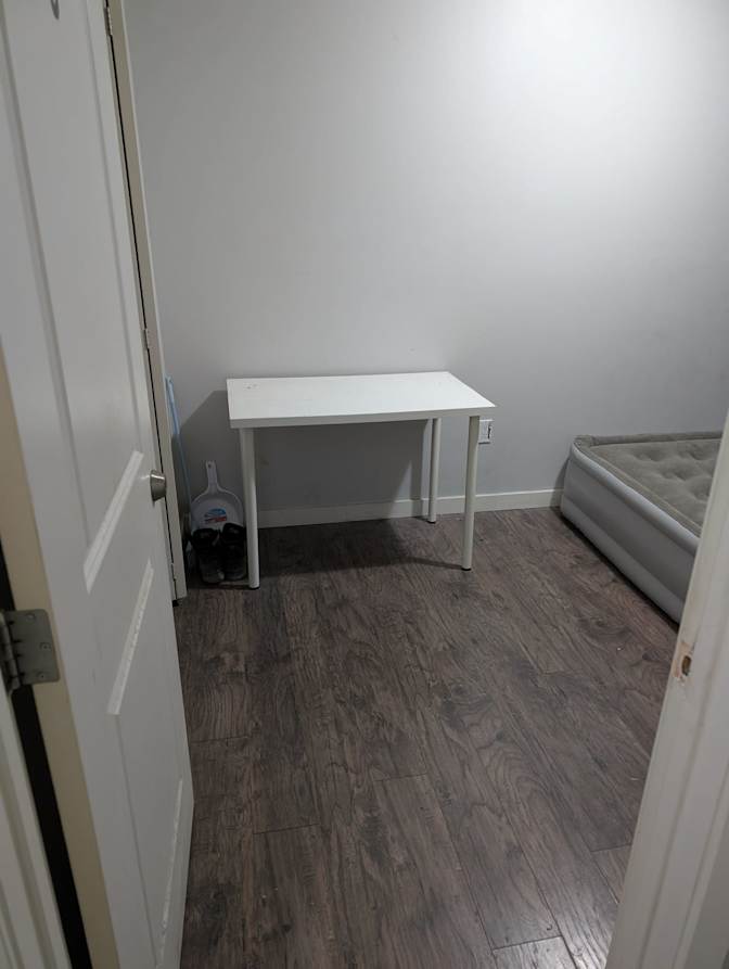 Dan's room